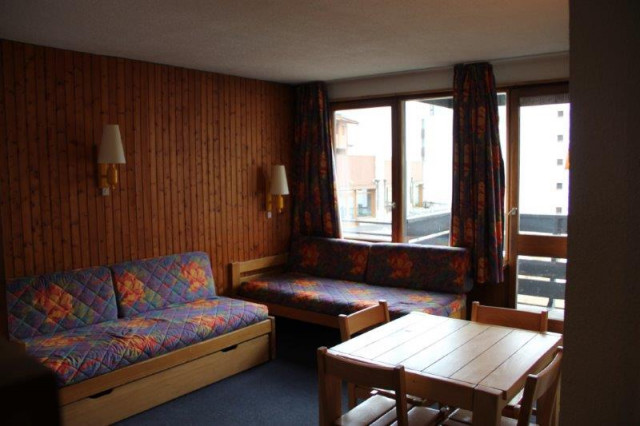 _lv_images__lot_0000010613_02_14235623