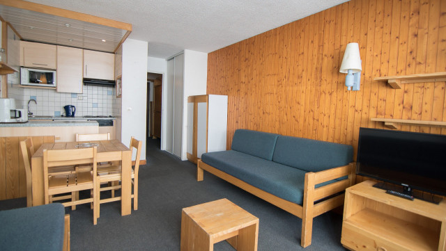 _lv_images__lot_0000010704_02_13836450