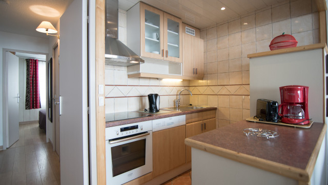 _lv_images__lot_0000010706_04_13184838