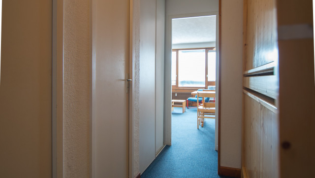 _lv_images__lot_0000010711_09_13779333