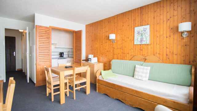 _lv_images__lot_0000010813_01_14004773