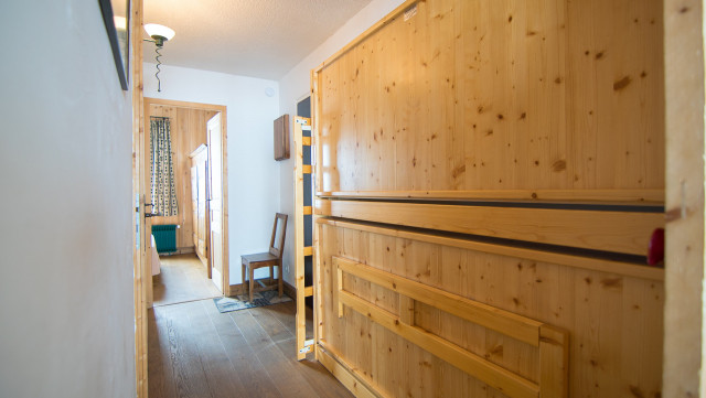 _lv_images__lot_0000011210_06_13185031