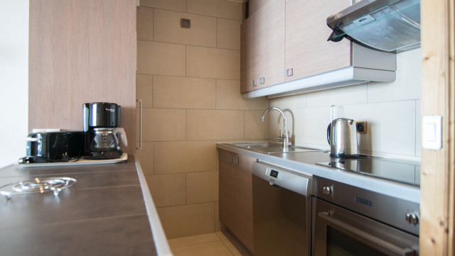 _lv_images__lot_0000011212_04_13835754