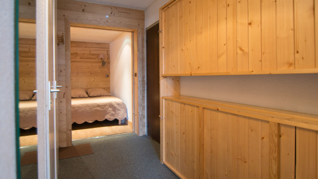 _lv_images__lot_0000020103_07_13081315