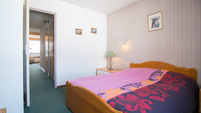 _lv_images__lot_0000020501_07_13835981