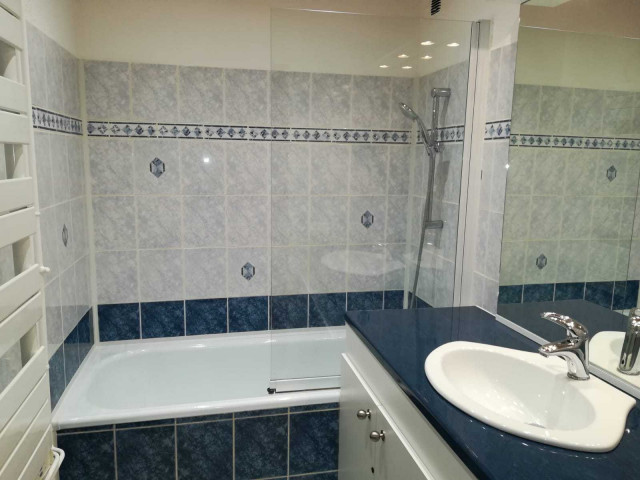 _lv_images__lot_0000030102_08_13081816