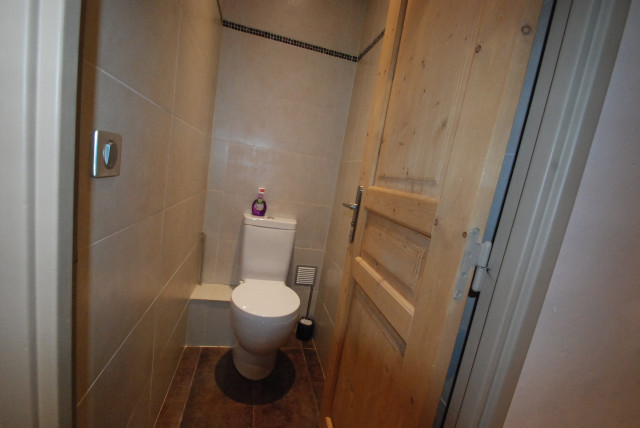 _lv_images__lot_0000030103_05_13946723