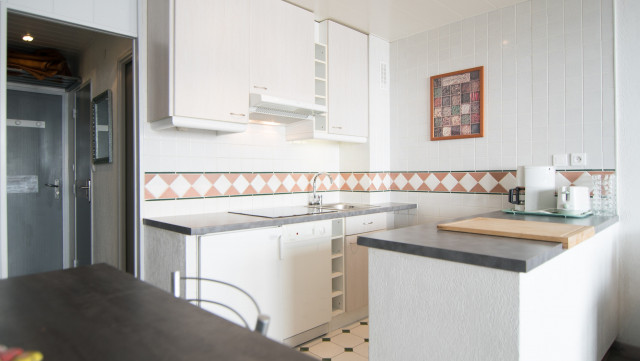 _lv_images__lot_0000030106_03_13156870