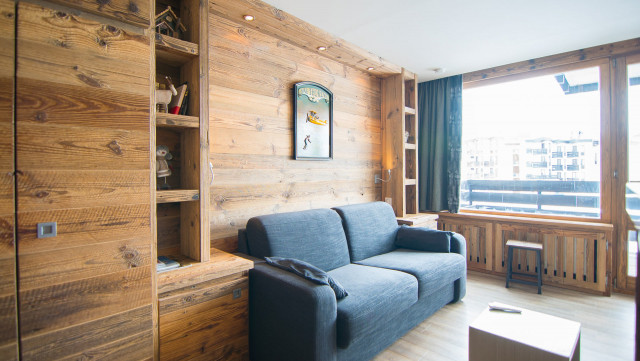 _lv_images__lot_0000030111_02_13455695