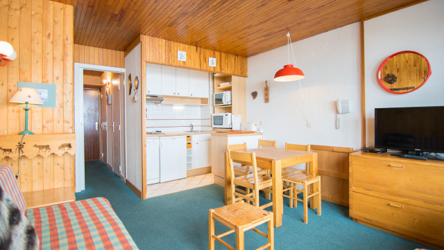 _lv_images__lot_0000030202_04_13503638