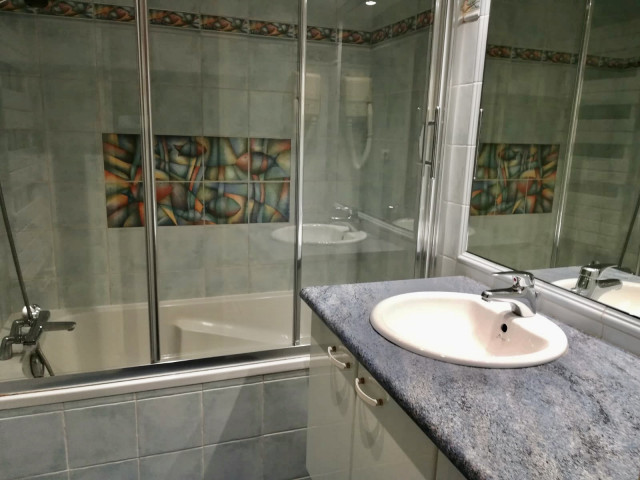 _lv_images__lot_0000030210_04_13269471