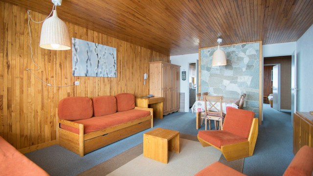 _lv_images__lot_0000030301_04_13081906