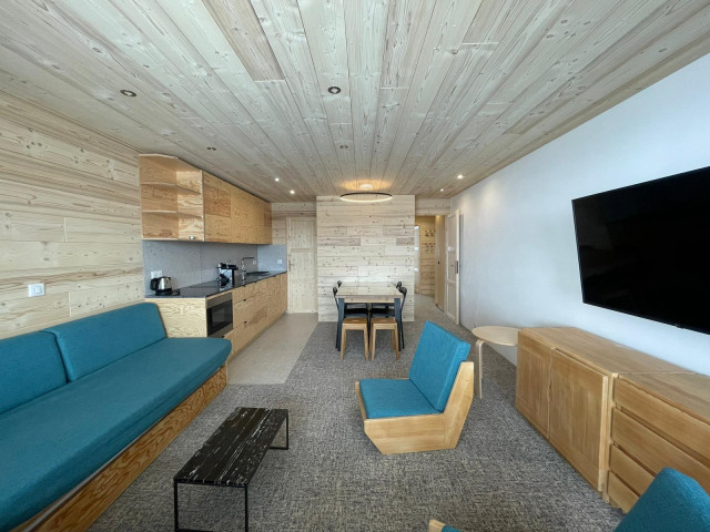 _lv_images__lot_0000030309_01_13778869