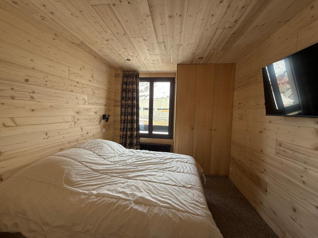 _lv_images__lot_0000030309_06_13269564