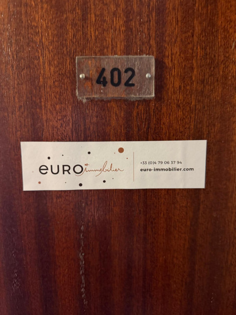 _lv_images__lot_0000030402_01_13082077