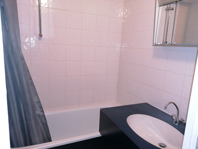 _lv_images__lot_0000090028_08_14235337