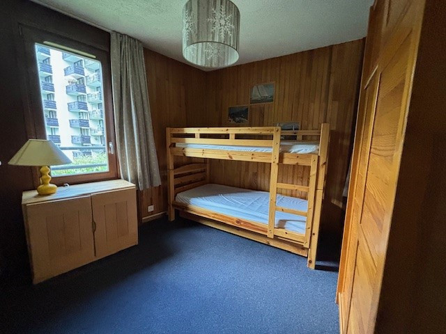 _lv_images__lot_0000110006_08_14363840