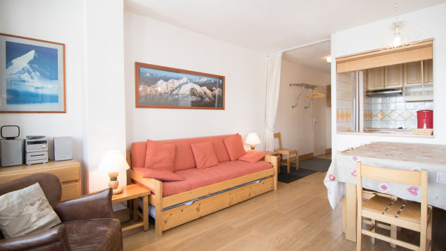 _lv_images__lot_0000120024_01_13455756