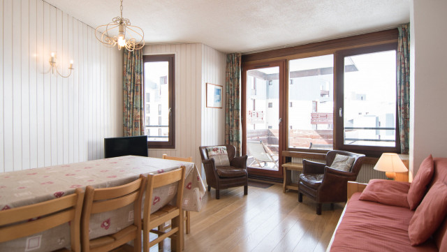 _lv_images__lot_0000120024_03_13588103