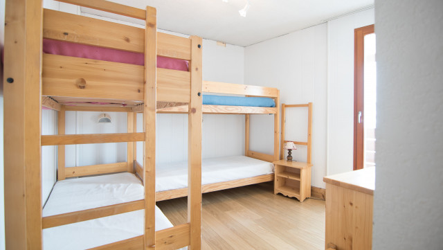 _lv_images__lot_0000120024_07_14032689