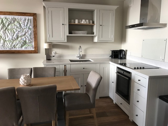 _lv_images__lot_0000120041_04_14033179