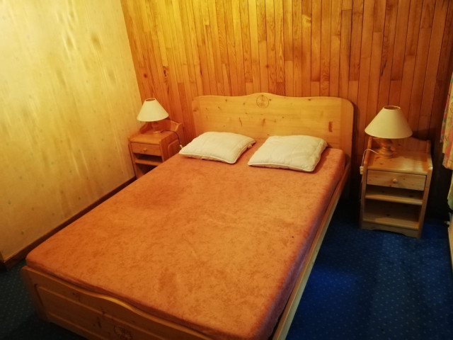 _lv_images__lot_0000120078_06_14225571