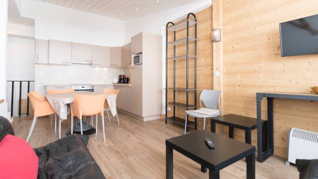 _lv_images__lot_0000120088_02_14373142