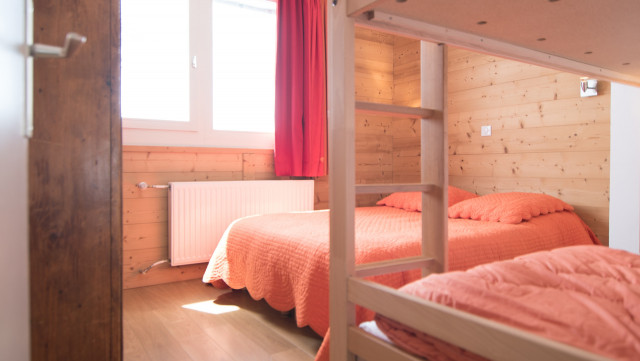 _lv_images__lot_0000120088_03_14419516