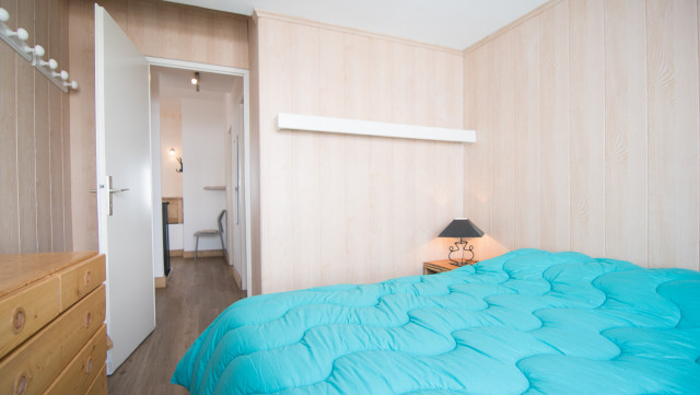 _lv_images__lot_0000120088_12_14032780