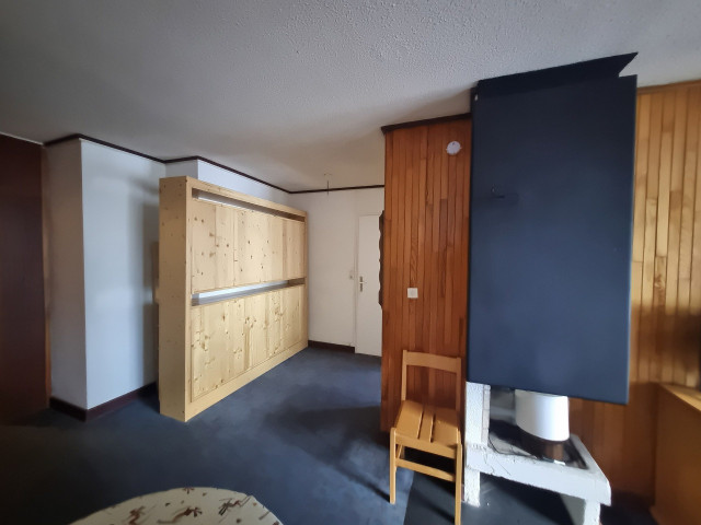 _lv_images__lot_0000160020_04_13588233