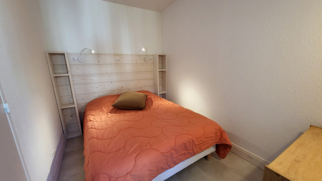 _lv_images__lot_0000210009_07_14234684