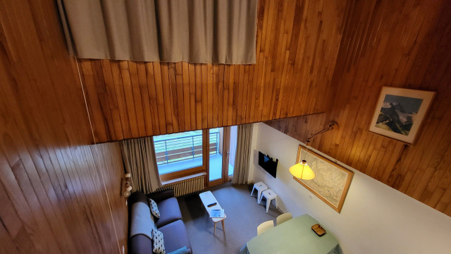 _lv_images__lot_0000230116_08_13455591