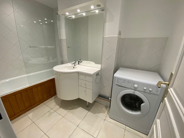 _lv_images__lot_0000230133_03_13165530