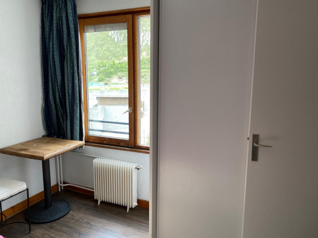 _lv_images__lot_0000230135_08_13081687