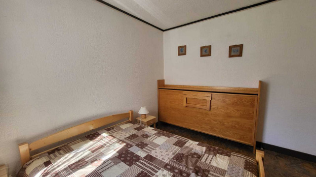 _lv_images__lot_0000230136_09_13936765