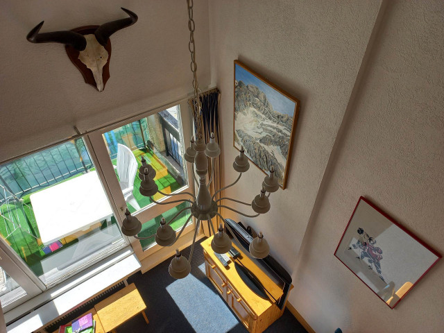 _lv_images__lot_0000230138_12_13778402