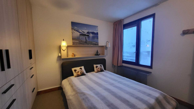 _lv_images__lot_0000230169_02_14022836