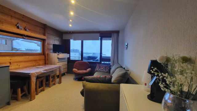 _lv_images__lot_0000230169_07_14372713