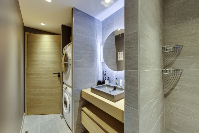 _lv_images__lot_0060511344_11_13168080