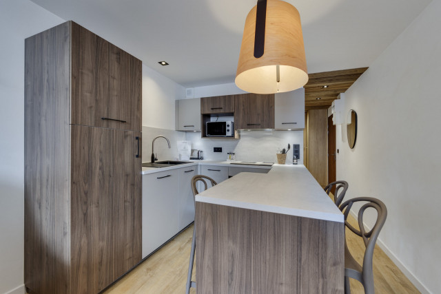 _lv_images__lot_0074061710_04_13177006