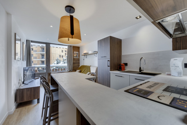 _lv_images__lot_0074061710_05_13177007