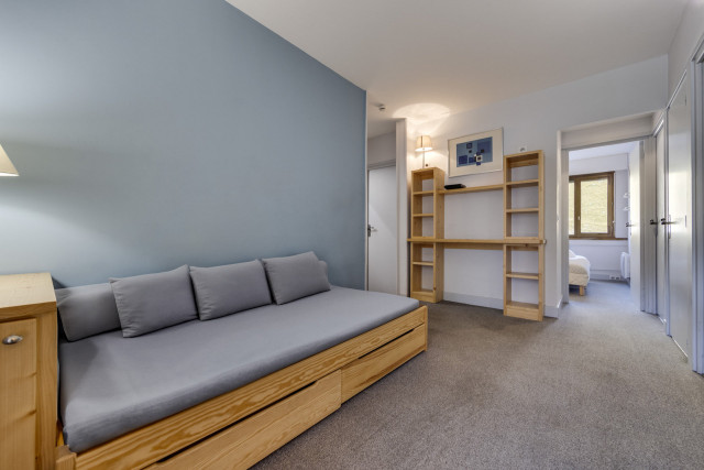 _lv_images__lot_0074061989_05_13205656