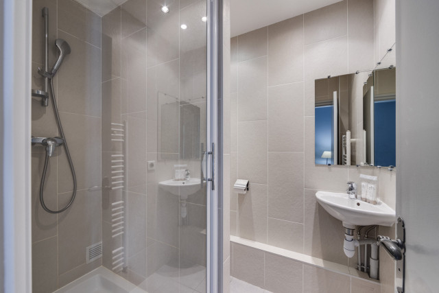 _lv_images__lot_0074061989_10_14421675