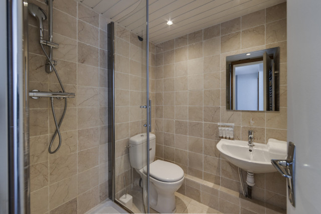 _lv_images__lot_0075100801_14_14034828