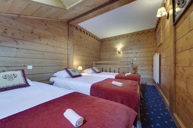 _lv_images__lot_0075230318_11_13167915