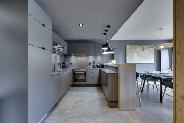 _lv_images__lot_0075553373_05_13168313