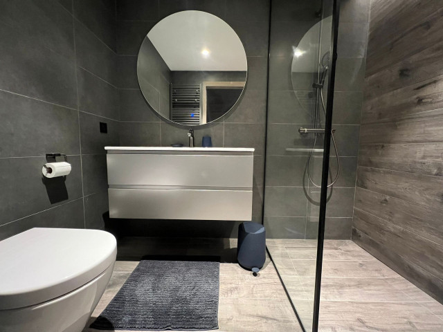 _lv_images__lot_0075553472_07_13504698