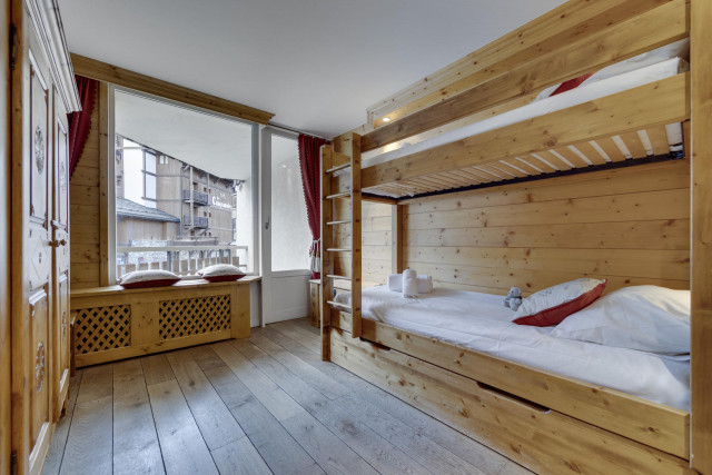 _lv_images__lot_0075553733_07_13083713