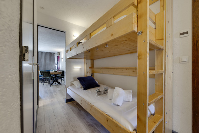 _lv_images__lot_0075554052_07_14375324