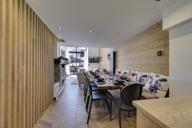 _lv_images__lot_0075554056_05_13976871